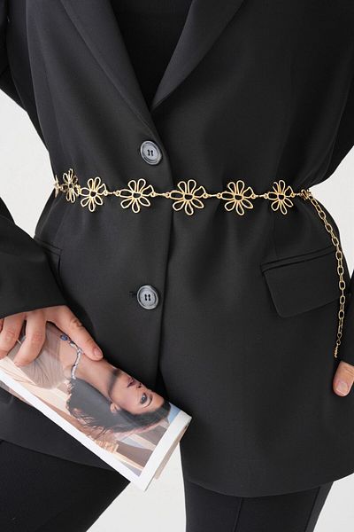 Gesa Women's Original Tarnish-Free Gold Flower Detailed Chain Belt