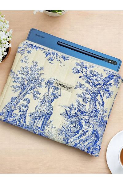 Ayza Stüdyo iPad 10.2/10.9/11/12 Inch Air/Pro Samsung Compatible Quilted Tablet Case - Old Times Blue 30X24Cm