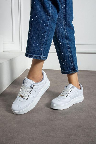 L.A Polo White Women's Sneaker
