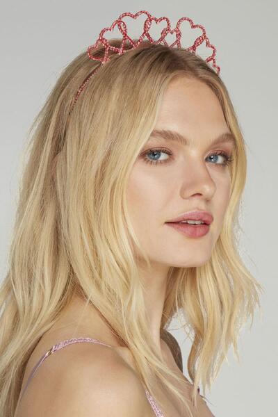 New Obsessions Red Row Stone Heart Detaliată Coroana de petrecere Coroana de inimă