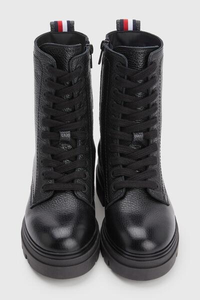 Tommy Hilfiger Damen-Stiefel mit Tommy Hilfiger-Logo, Gummisohle und Keilabsatz, stilvoll aussehende schwarze Stiefel