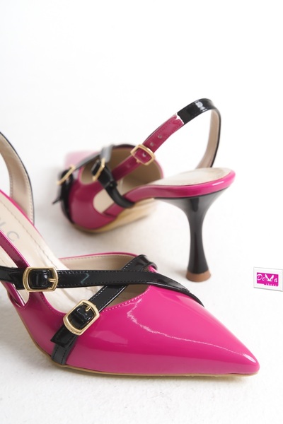Demashoes Fuchsia Black Patent Leather Pointed Toe Open Back Buckle Heel 7 cm Dir.