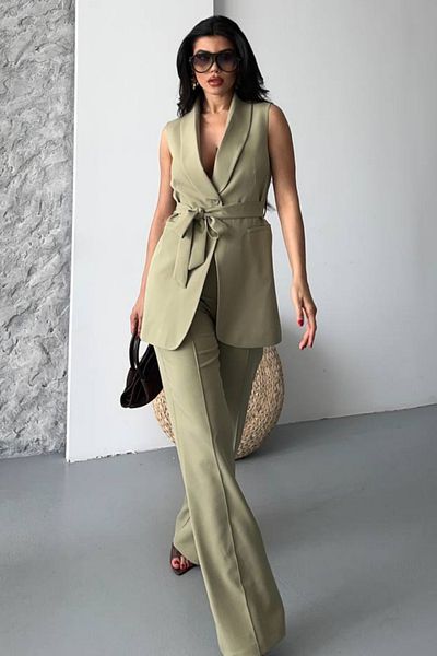 spirituel Women's Double Bottom Top Set Stylish Belted Pocket Detailed Vest Pants Set