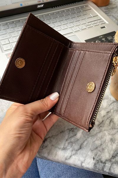 Mazel Design Women's Brown Crocodile Patterned Zippered Card Holder Wallet