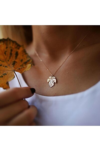 ByGoldenHouse Çınar Yaprağı Kolye