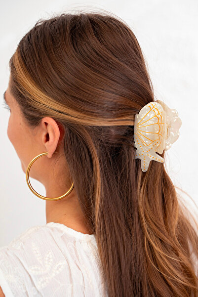 New Obsessions Beige Pearlescent Triopetra Mussel Figured Luxury Acetate Latch Buckle