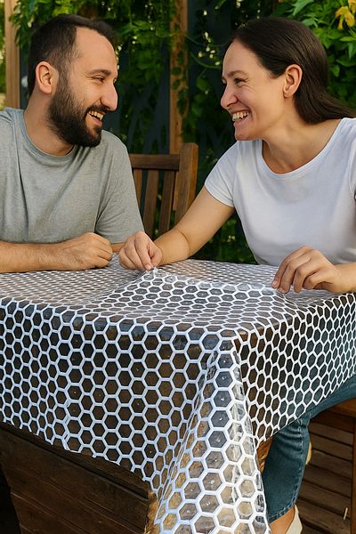 Rona Home White Straw Luxury Pvc Coated Erasable Honeycomb Pattern Tablecloth Waterproof Gift Dowry Tableware