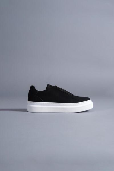Knack Casual Shoe 421 Black Suede (White Sole)
