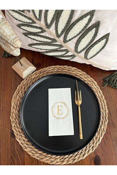 kidspartim منديل نادل على شكل حرف E مع إكليل أبيض مذهّب 16 قطعة