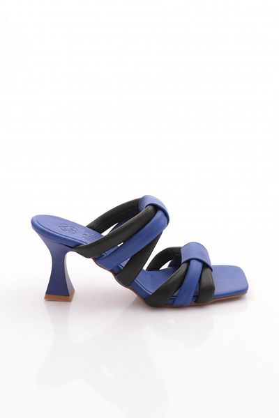 DGN 5045 Women's Row Banded Goblet Heeled Slippers