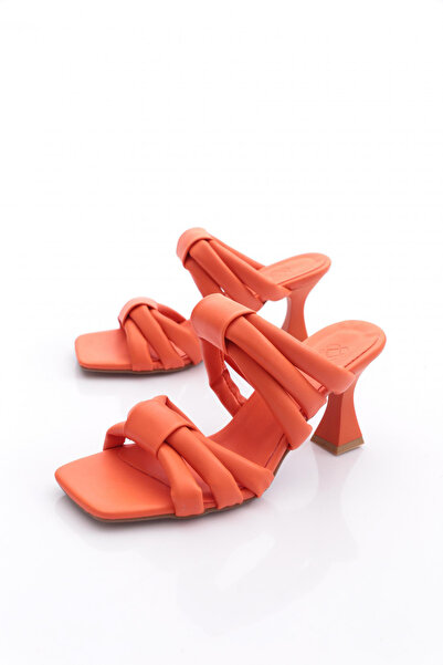 DGN 5045 Жіночі шльопанці на підборах з послідовною стрічкою