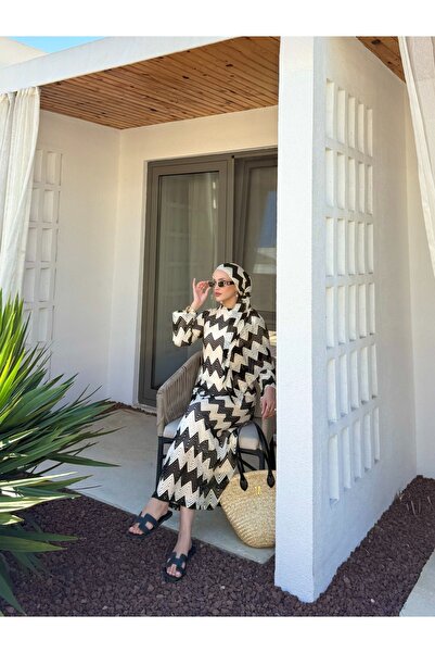 Melike Tatar Φόρεμα με ζιγκ-ζαγκ σχέδιο 32-3585