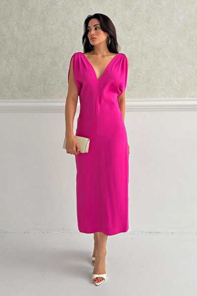 Serica Moda Fuchsia Shoulder Buckle V-Neck Midi Dress
