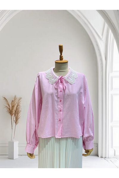BUTİK SEPETİN Linen Collar Lace Crop Shirt