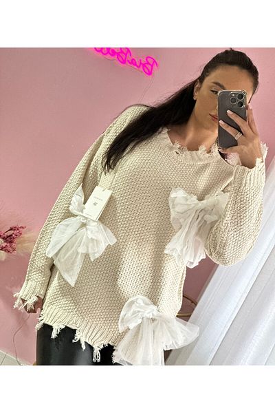 BiaBella Sweater accessorized with detachable bows