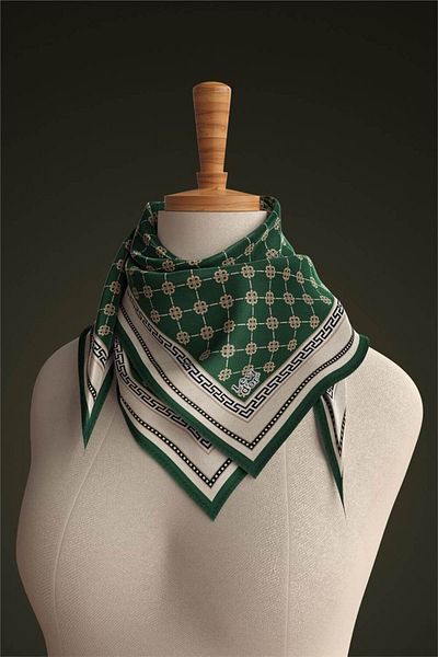 Levidor Crystal 1425 Emerald Scarf