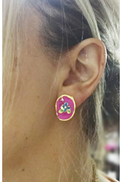mos&more Fuchsia Enamel Flower Shapeless Gold Earrings