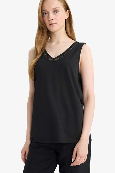 DeFacto Lace Detailed V Neck Tank Top F9396Ax25Hs