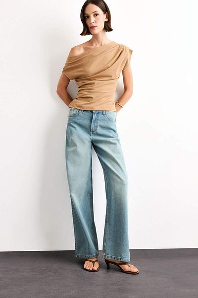 DeFacto Fitted Basic Plain One Shoulder Undershirt F8993Ax25Sm
