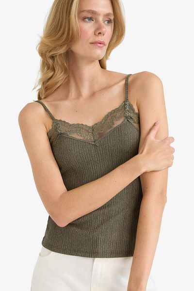 DeFacto Fitted Wrinkle Lace Undershirt G0275Ax25Sm