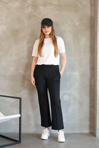 LUQAJ Women's Straight Cut Ribbed Straight Black Scuba Pocket Elastic Pants