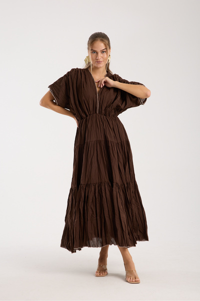 Swass Φόρεμα μάξι με λαιμόκοψη σε V με ρυτίδες