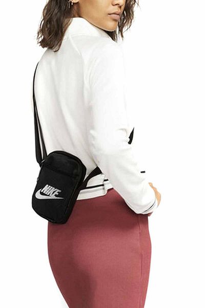 Nike Bag Shoulder Bag Heritage Width: 13 Cm, Length: 18 Cm, Depth: 3 cm