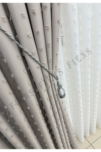 FİENS TAŞ PUFDY FON PERDE PONPON PÜSKÜLLÜ KETEN 1/3 Sık Ütüistemez Brocol Hed...