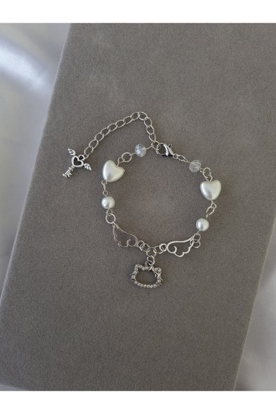 glactuca craft Hello Kitty Love Bracelet with Wings Y2K