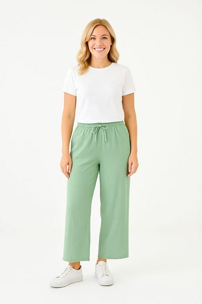 enmodaiçgiyim Mint Green 100% Cotton Muslin Fabric Wide Leg Comfortable Fit Women's Trousers with Two Pockets