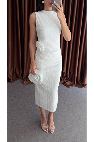 HAZELANNA Seyyar Broşlu Fisto Detaylı Beyaz Elbise