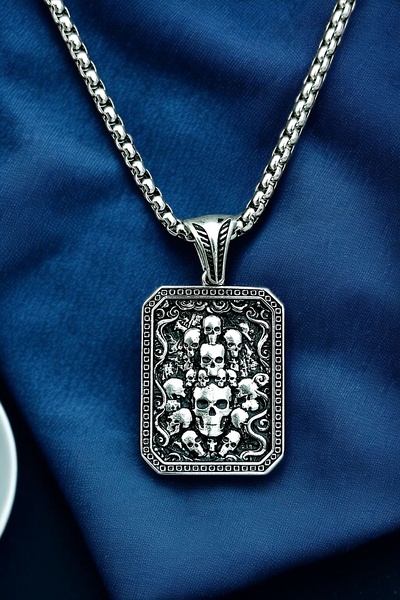 Silver Plated K-163 Stainless Kromix Men's Necklace Hall of the Dead Crossbones Medallion