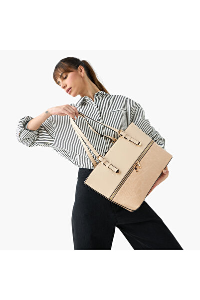 Adore حقيبة يد منسوجة بمقبض مزدوج وسحاب للإغلاق