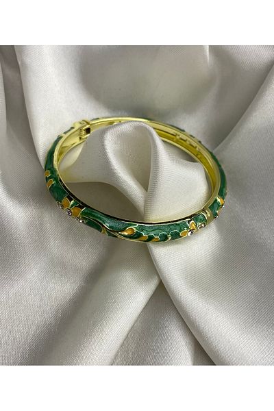 GLOWVİA AKSESUAR Women's Green Enamel Handcuff Bracelet Medium Thick New Season