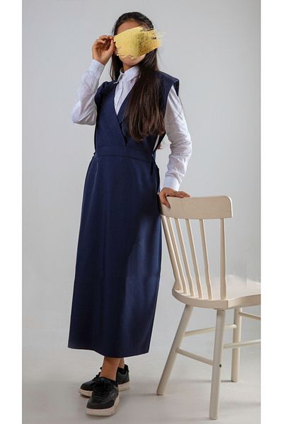 outline High school uniform