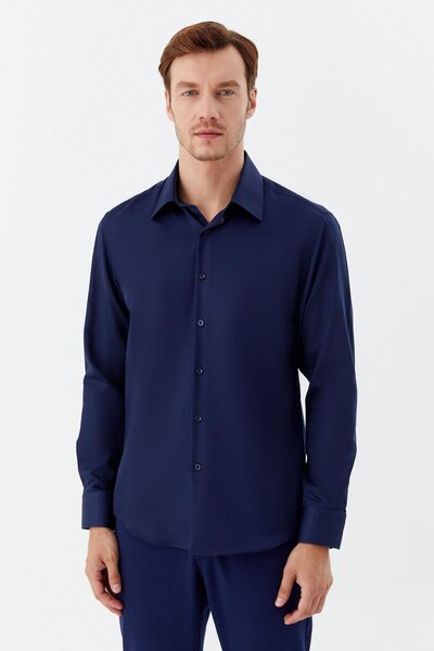 Sabri Özel Sivri Yaka Erkek Gömlek Lacivert