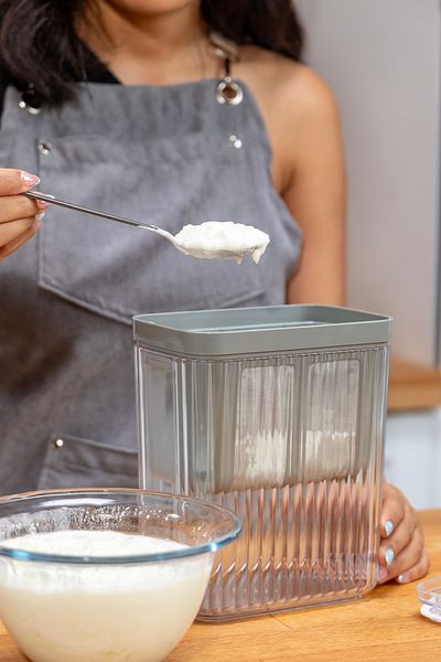 Vienev Yogurt Straining Filter Storage Container 2.2 Liters