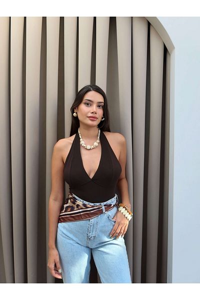 ESRAHELVACI Halter Neck Stitched Blouse