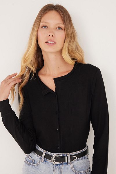 Tudors Women's Regular Fit Classic Cut Buttoned Black Cardigan