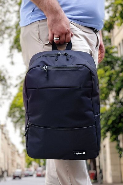 logitech Original Unisex Multi-Compartment Waterproof High School Middle School Elementary School Black Backpack School Bag with Laptop Compartment