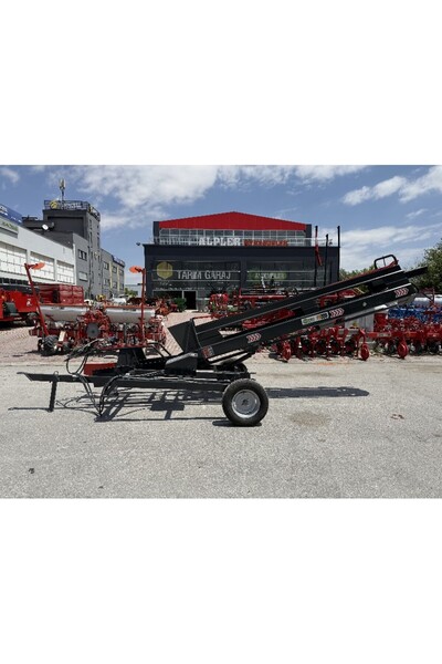 TarımGaraj Tarım Garaj Hidromotorlu Balya Toplama Makinası-4.3 Metre Yükseklik