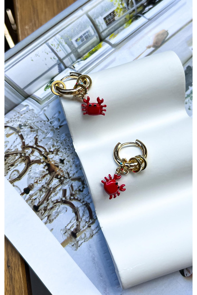 HOSBUTIK Red Small Crab Earrings
