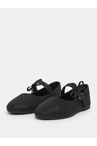 Styli Embellished Ballerinas with Bow Detail