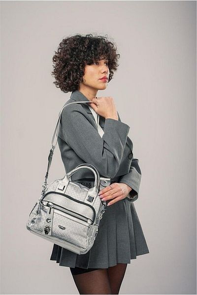 Aemido Weta gray skin arm and shoulder bag