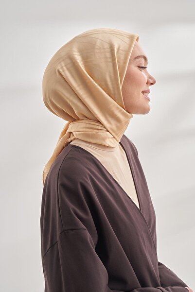 ARMANDA ΙΤΑΛΙΚΟ ΚΑΛΥΜΜΑ ΜΕ ΣΧΕΔΙΟ ΖΑΚΑΡ ΜΕ ΡΙΓΕΣ - ΧΡΥΣΟ