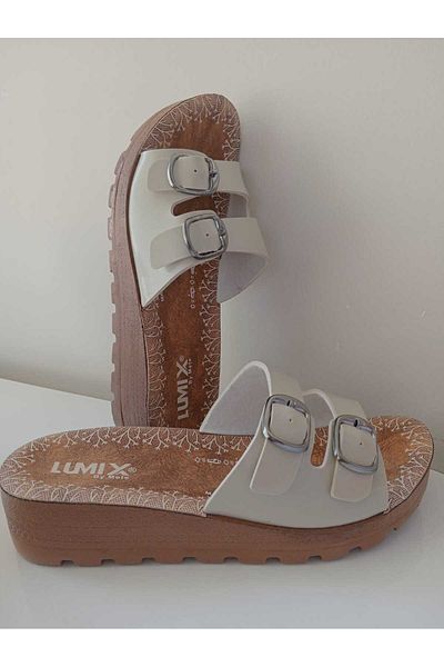 Lumix Esem Model with Buckle Slippers