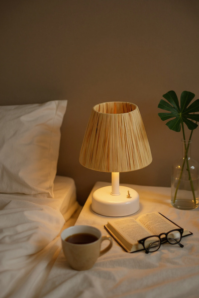 PearlHome Design Wireless Wicker-Raffia Table Lamp – White, Decorative Led Lampshade