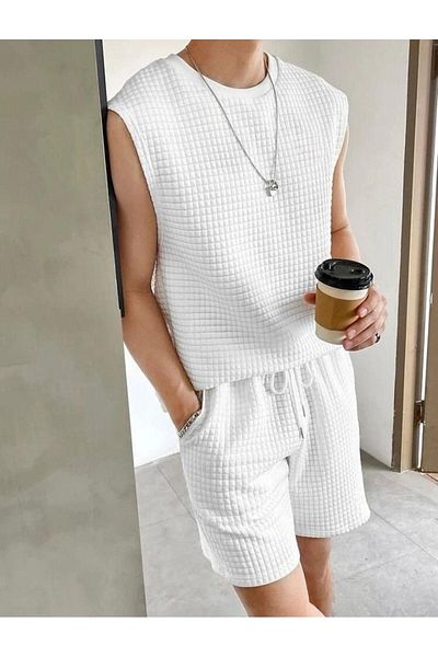 Baycombine35 Men's Sleeveless Embossed Fabric Shorts Summer Suit