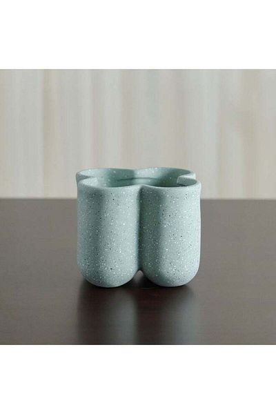 Generic DANUBE HOME Opulence Terracotta Flower Pot Modern Decorative Flower pots Outdoor Plants Lilies Cact