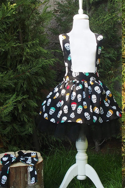 Shecco Babba Skull Pattern Tutu Salopet Dress and Headband – Ages 1-10, Halloween Themed